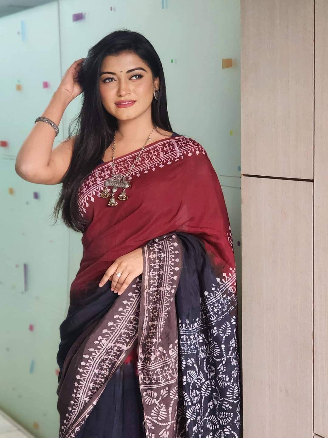 শিবুড়ি ডাই ও ভেজিটেবল সিল্ক বাটিক শাড়ি | BDS-112
