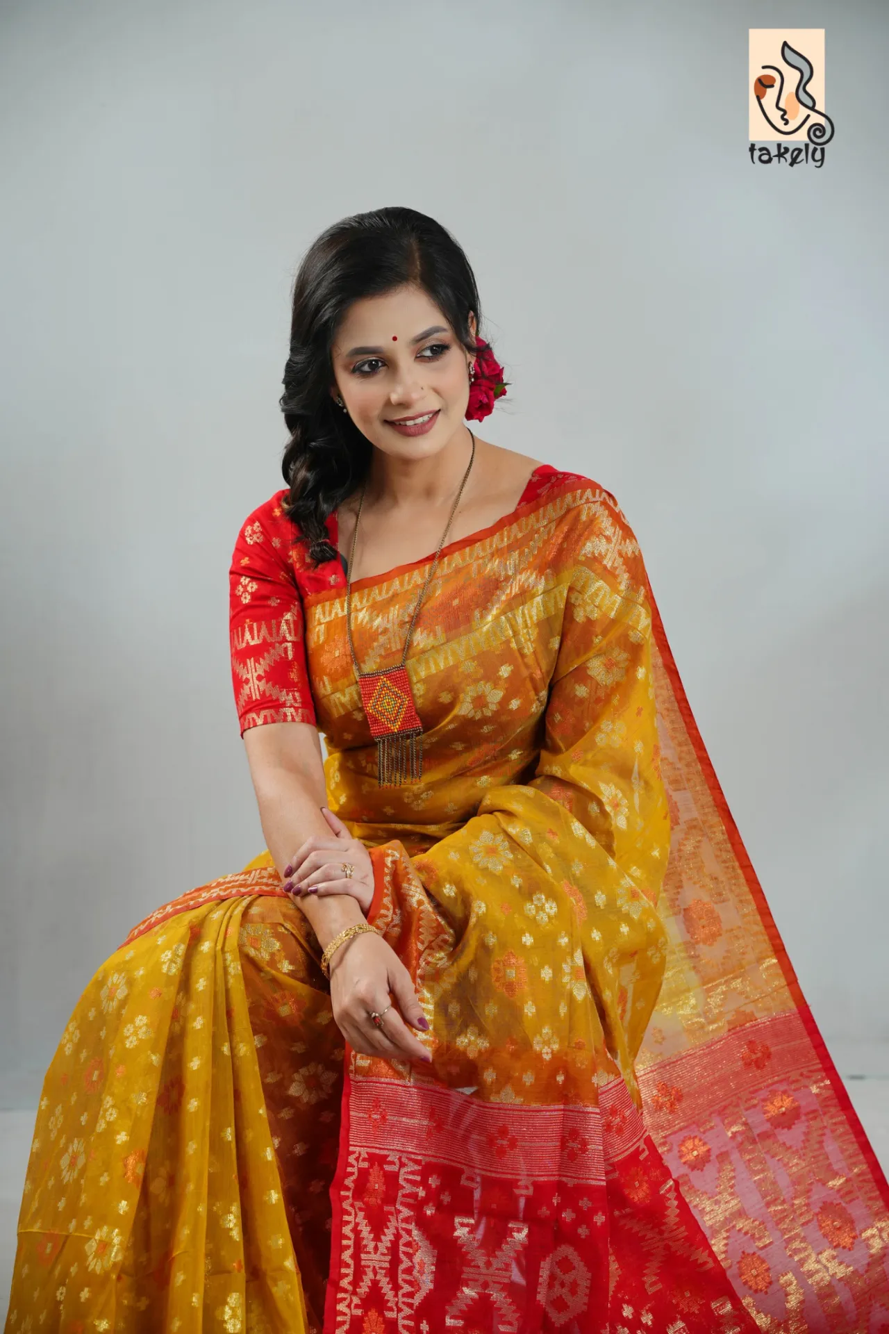 60/80 Count Jori Sutar Tant Jamdani Saree With Blouse Piece