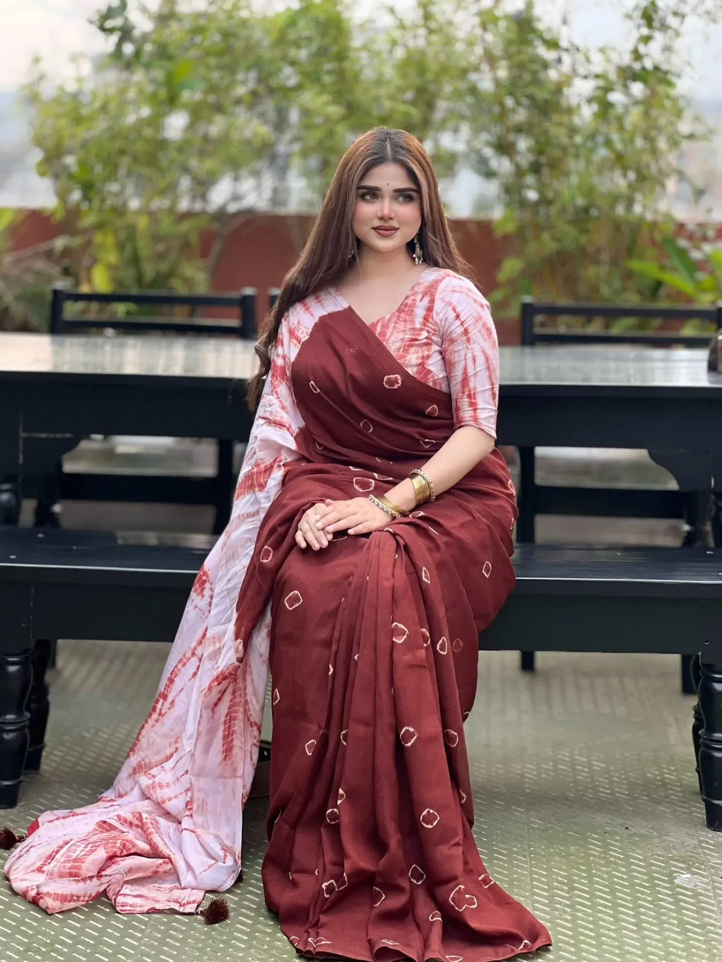New batik design printed Saree with blouse piece