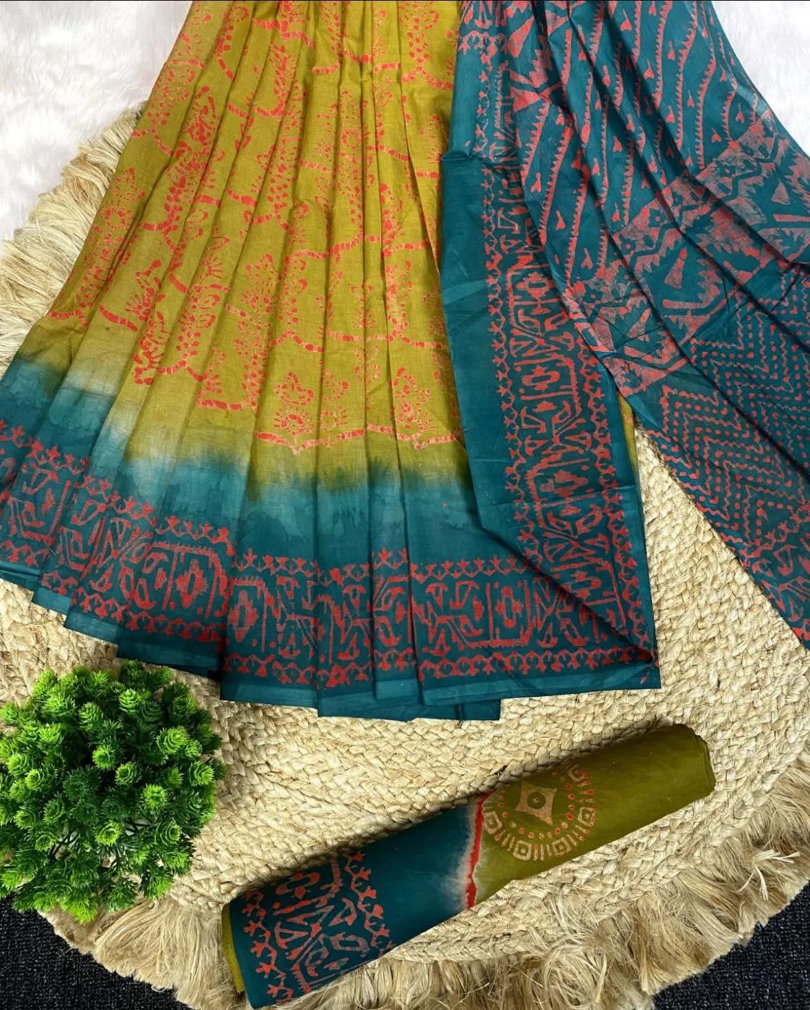 New silk Batik Design Digital Printed Saree With Blouse Piece